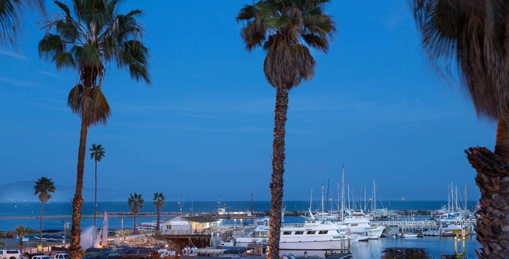 West Beach Inn, A Coast Hotel Santa Barbara Exterior photo